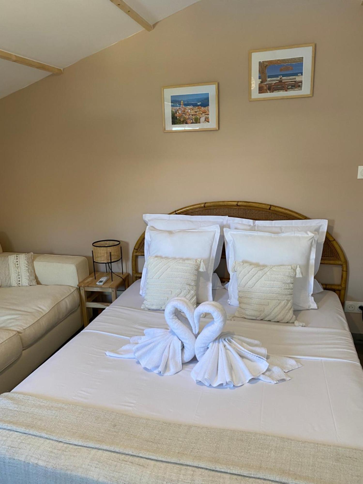 Maya Hotel 2*